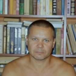 Восточный парень ищет  девушку в Курске для секс встреч